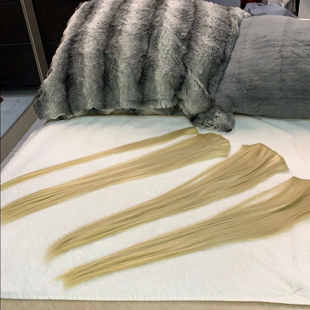 20” synthetic hair